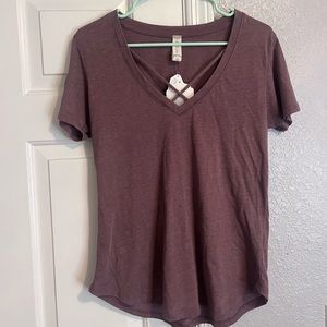 altard state v neck tee